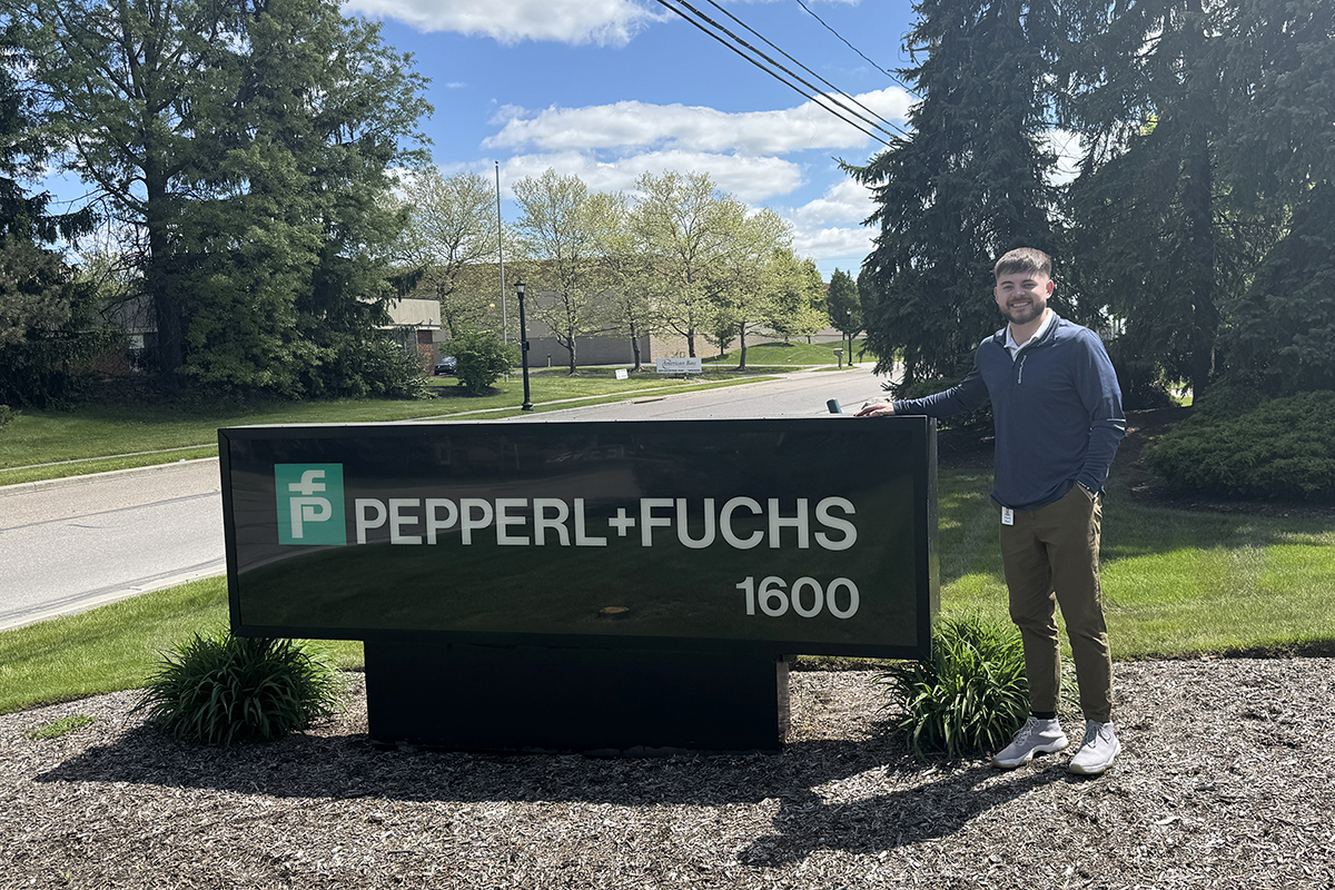 Peyton Reed, a College of Engineering and Polymer Science student at UA