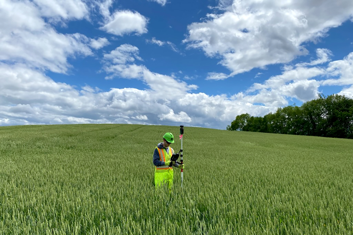 Jayden Allrutz, a College of Engineering and Polymer Science student at UA